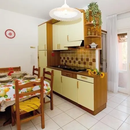 Ferienwohnung Fuer 6 Personen Ca 50 Qm In Bibione, Adriakueste Italien Und Umgebung - B61581 * ビビオーネ